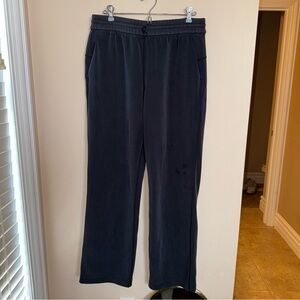 LULULEMON Softstreme pants